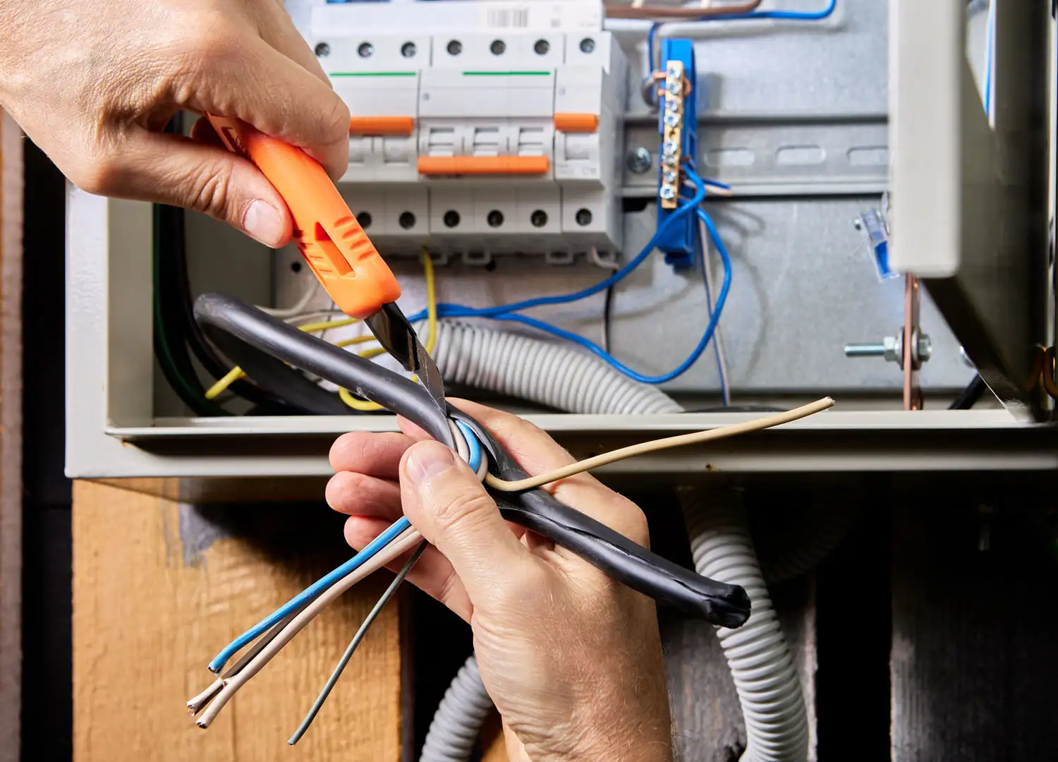 electricians-35